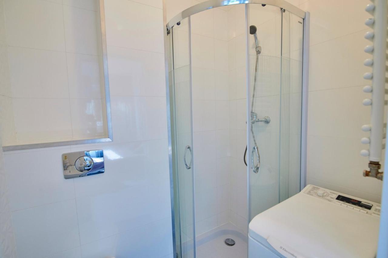 Regem Apartments Plonska 바르샤바 외부 사진